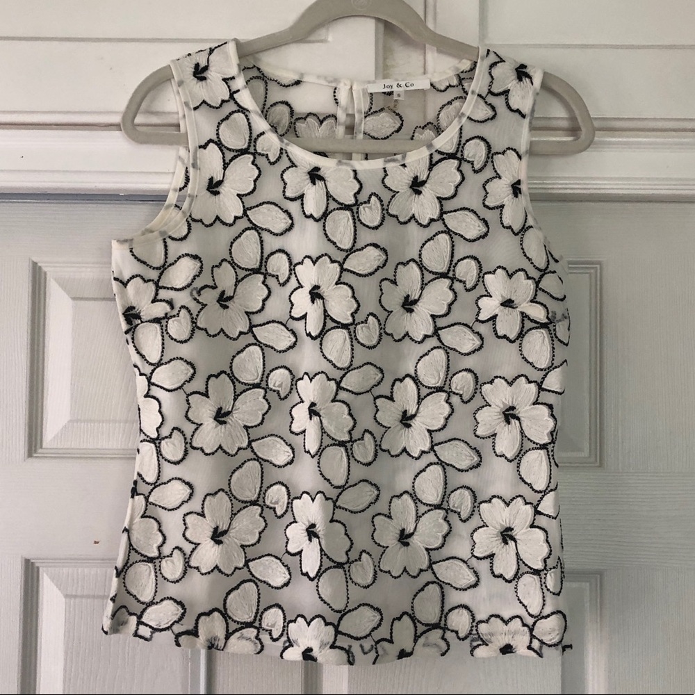 Mesh Floral Embroidered Top